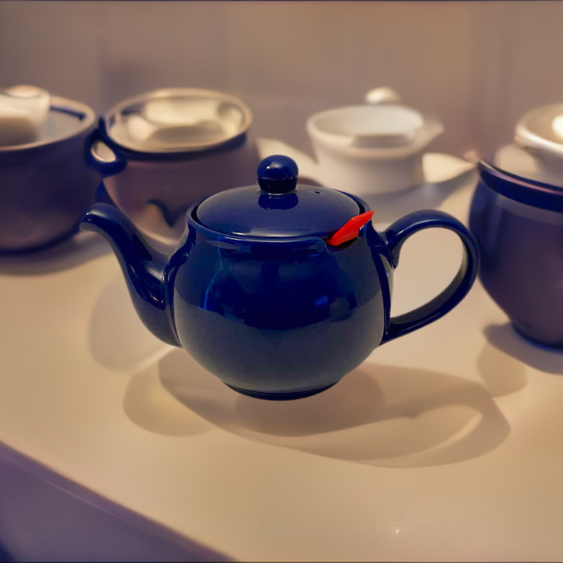 Chatsford Teapot with infuser. The Tea Time Shop